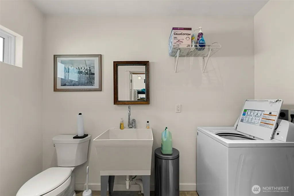 34 Steelhead Lane Dryden WA 98821