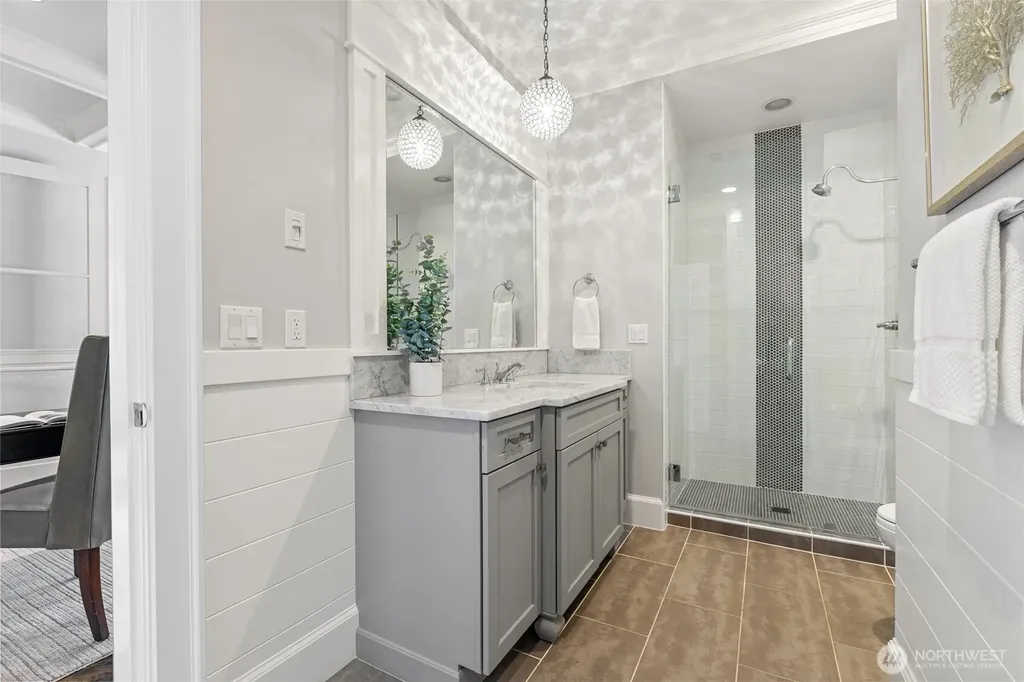 1416 105th Avenue SE Bellevue WA 98004