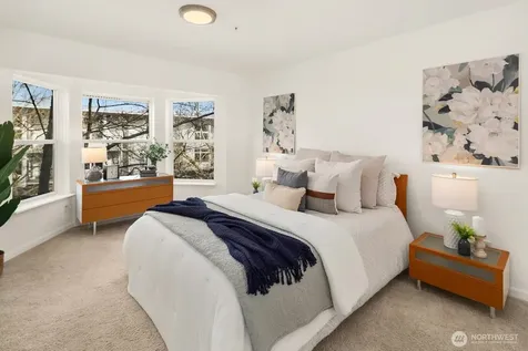 621 5 Avenue N Seattle WA 98109