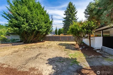 2125 N Highland Street Tacoma WA 98406