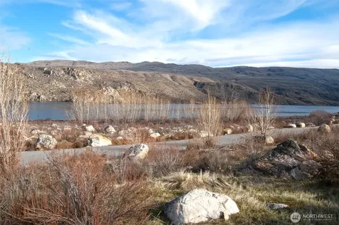 0 Lazy Lightning Lp Lots 4-6 Pateros WA 98846