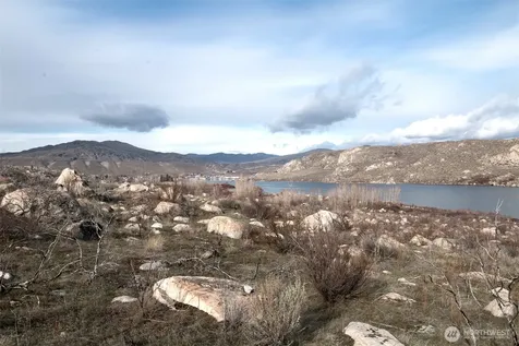 0 Lazy Lightning Lp Lots 4-6 Pateros WA 98846