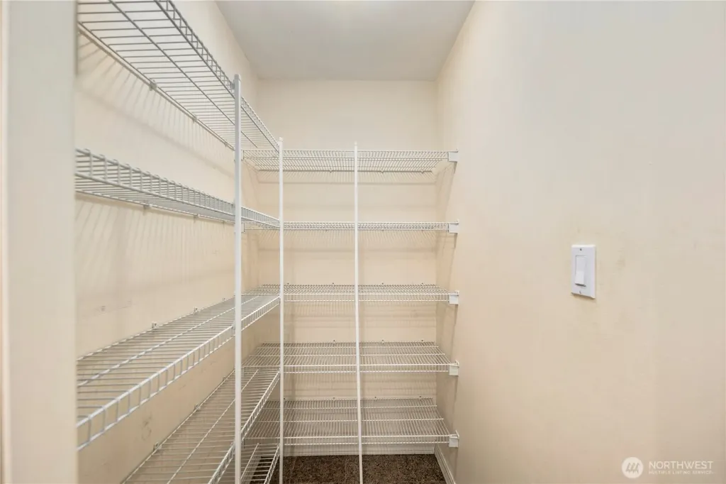 936 N 93rd Street Seattle WA 98103