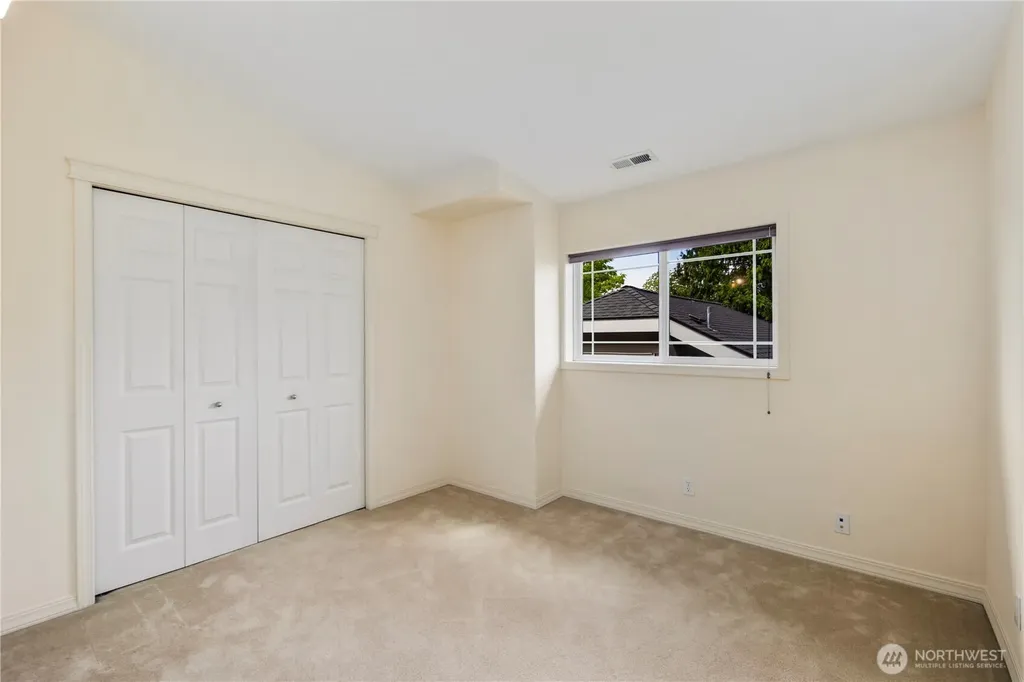 936 N 93rd Street Seattle WA 98103
