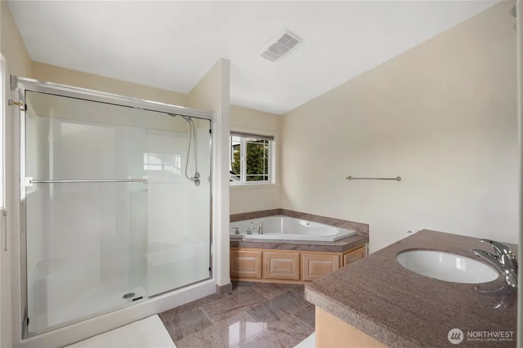 936 N 93rd Street Seattle WA 98103