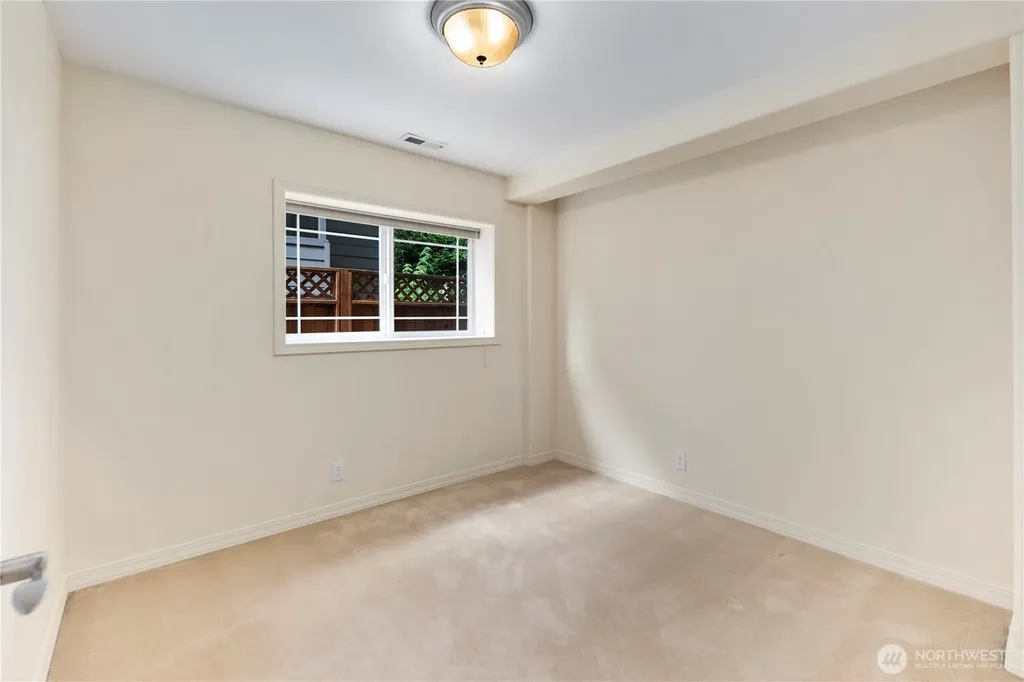 936 N 93rd Street Seattle WA 98103