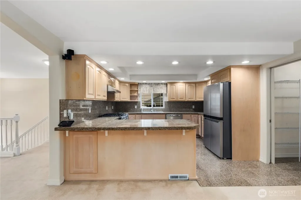 936 N 93rd Street Seattle WA 98103