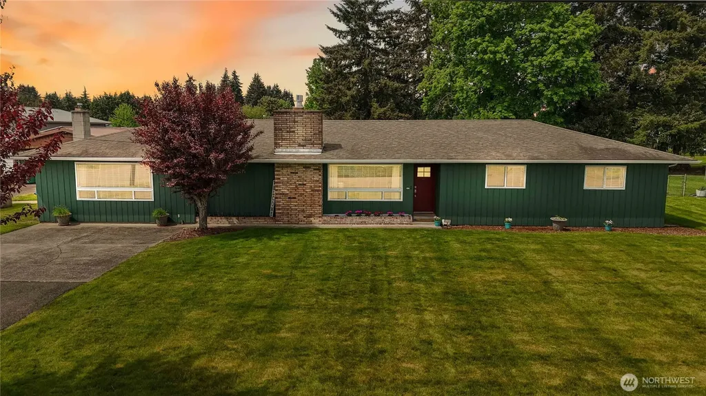 1209 Fieldcrest Avenue Centralia WA 98531
