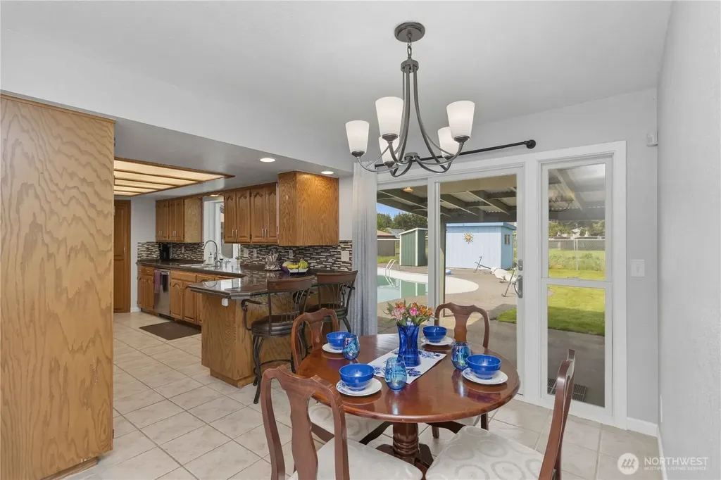 1209 Fieldcrest Avenue Centralia WA 98531