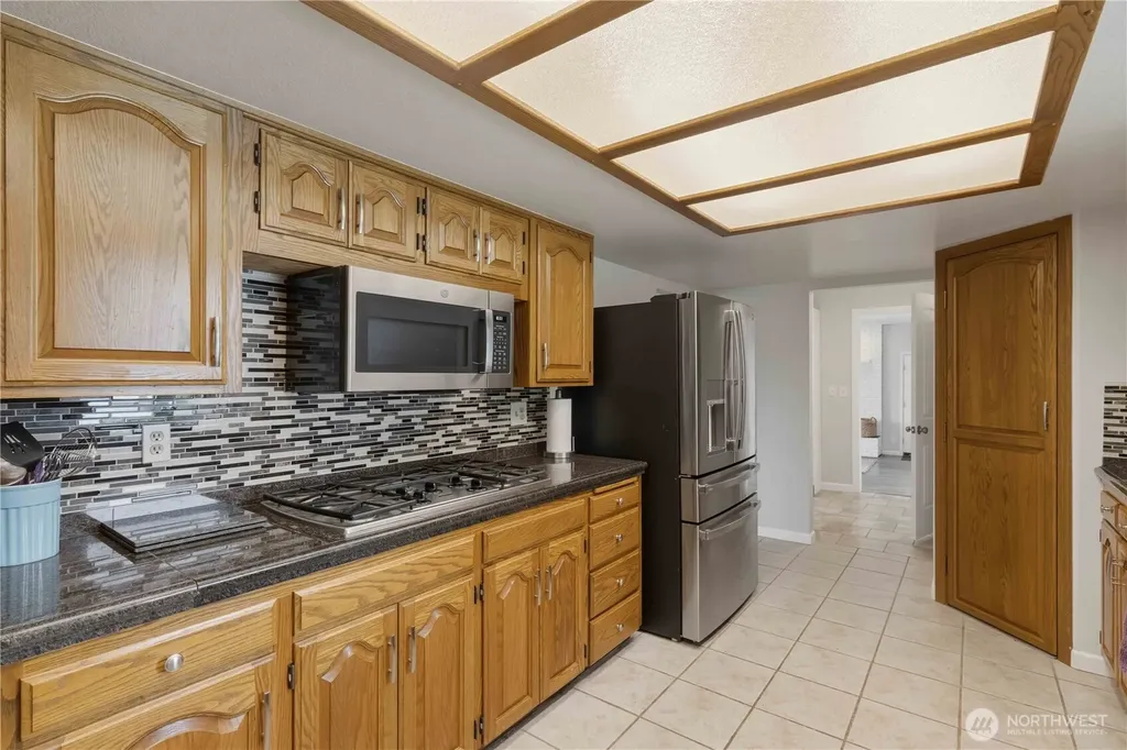 1209 Fieldcrest Avenue Centralia WA 98531