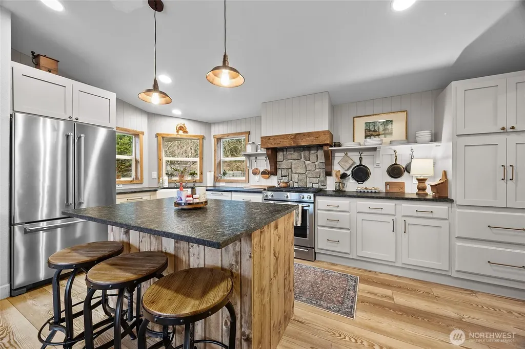 185 Wilderness Drive Randle WA 98377