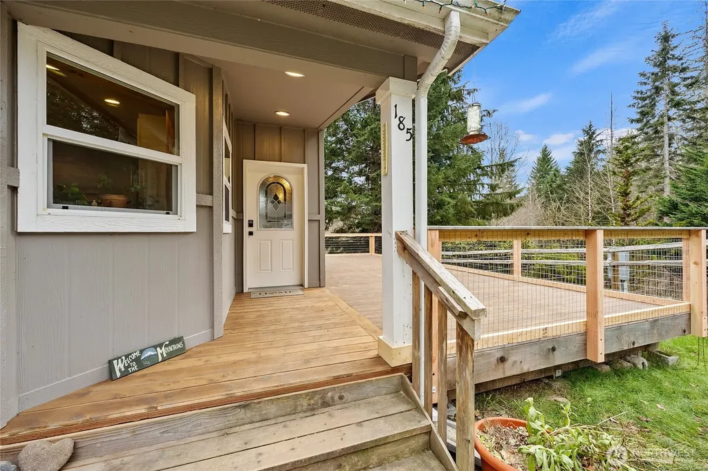 185 Wilderness Drive Randle WA 98377
