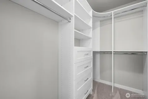 16823 Alder Way Lynnwood WA 98037
