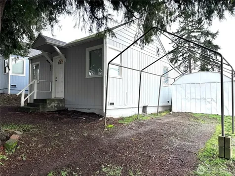504 107th Street S Tacoma WA 98444