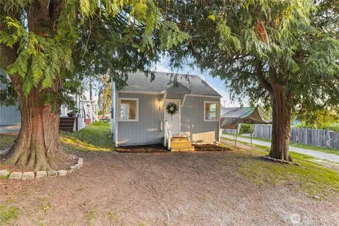 504 107th Street S Tacoma WA 98444