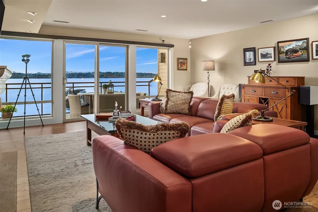 6363 Lake Washington Boulevard NE Kirkland WA 98033