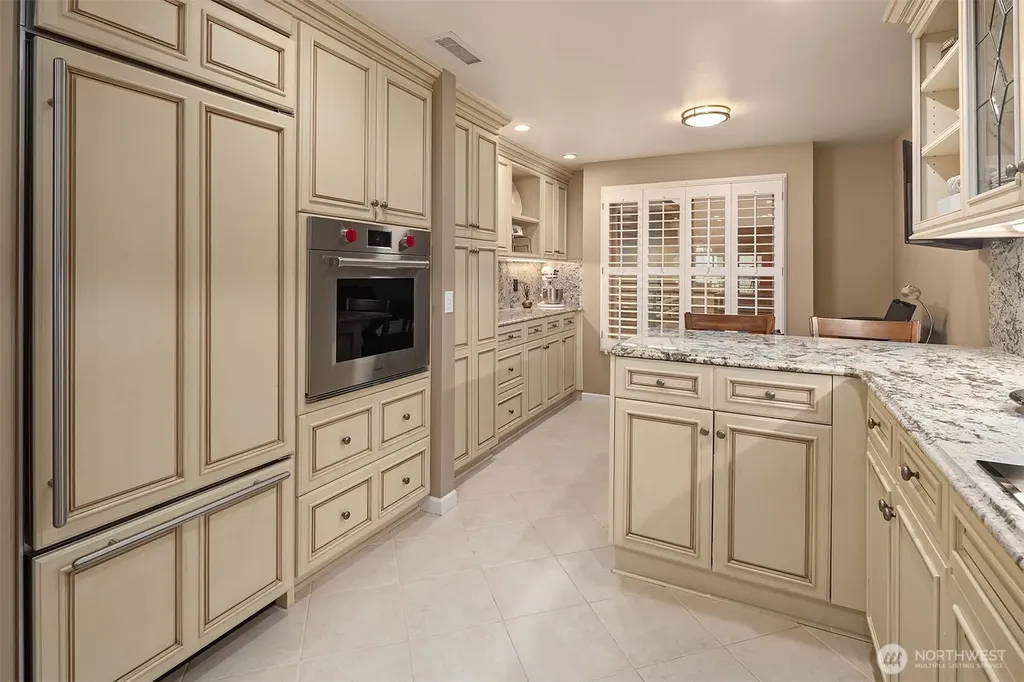 6363 Lake Washington Boulevard NE Kirkland WA 98033