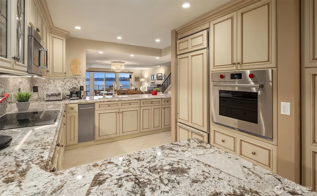 6363 Lake Washington Boulevard NE Kirkland WA 98033