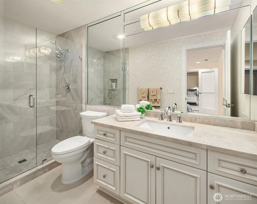 6363 Lake Washington Boulevard NE Kirkland WA 98033