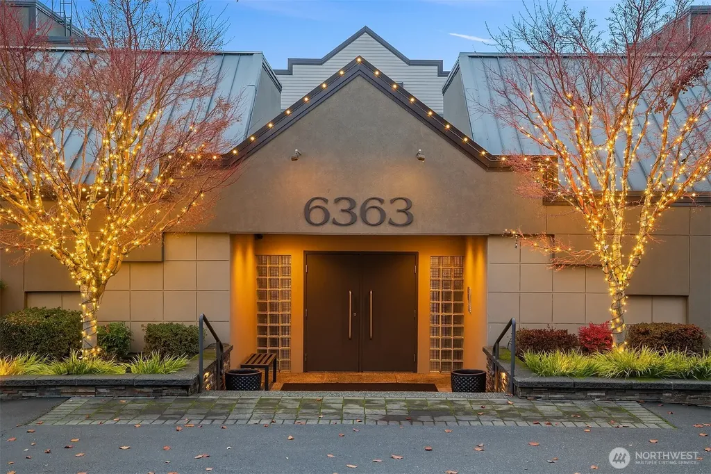 6363 Lake Washington Boulevard NE Kirkland WA 98033