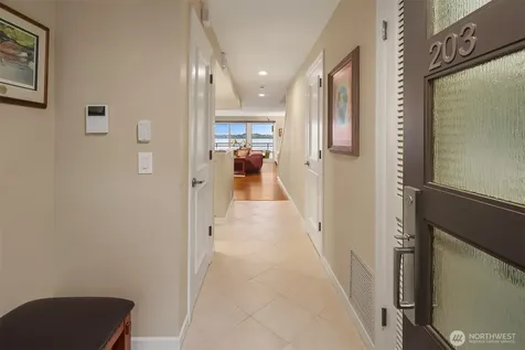 6363 Lake Washington Boulevard NE Kirkland WA 98033