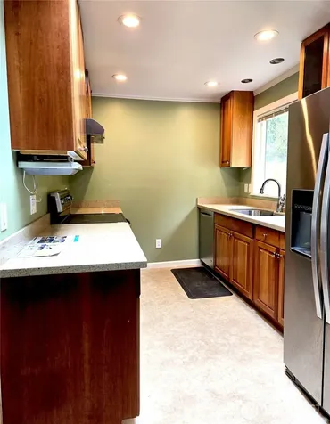 17017 10th Avenue NE Shoreline WA 98155