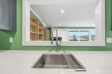 301 S 3rd Street Chelan WA 98816