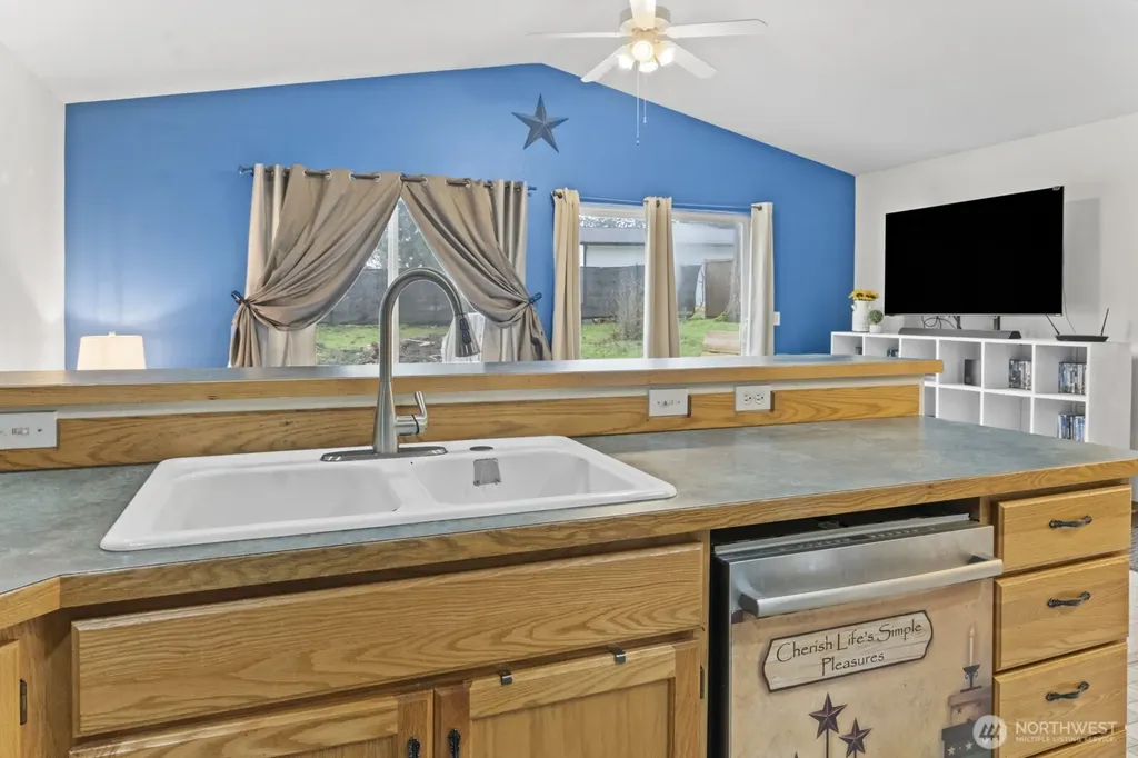 18209 Park Lane SE Yelm WA 98597