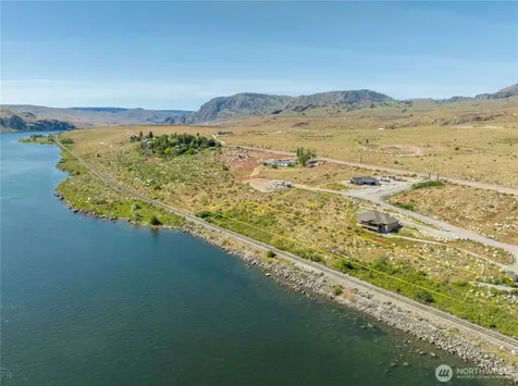 6 Sumac Road Pateros WA 98846