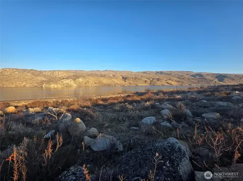 6 Sumac Road Pateros WA 98846