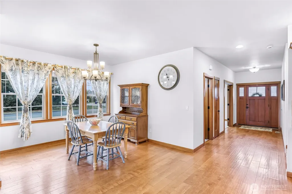 879 Bentgrass Way Lynden WA 98264