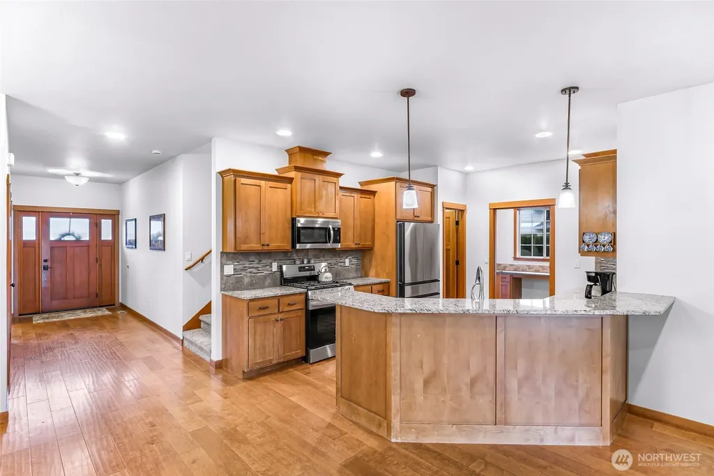 879 Bentgrass Way Lynden WA 98264