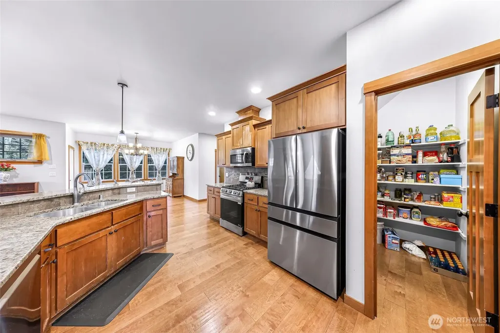 879 Bentgrass Way Lynden WA 98264