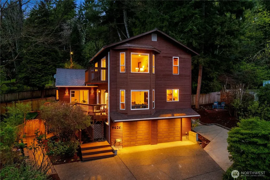 9420 129th Place Kirkland WA 98034