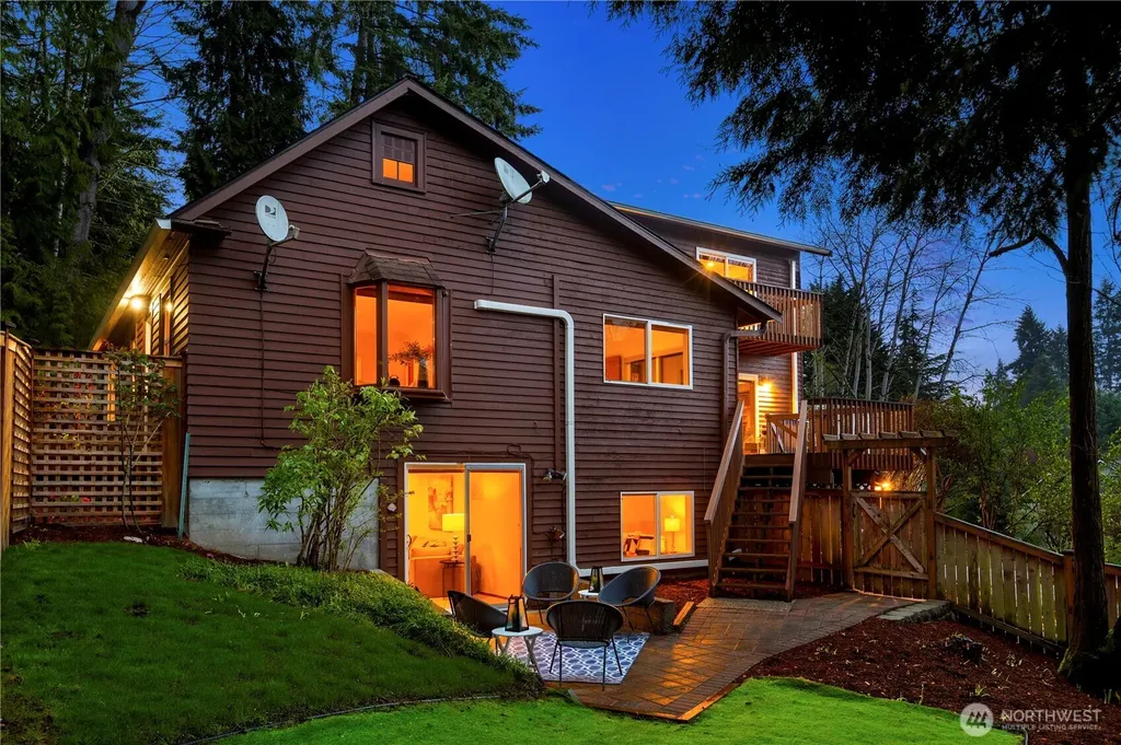 9420 129th Place Kirkland WA 98034