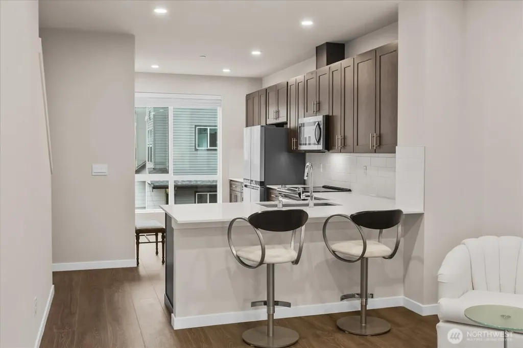 23413 Edmonds Way Edmonds WA 98026