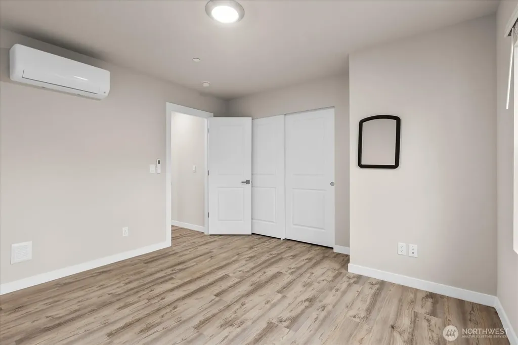 23413 Edmonds Way Edmonds WA 98026