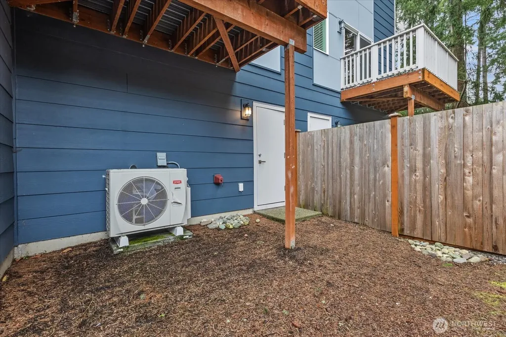 23413 Edmonds Way Edmonds WA 98026
