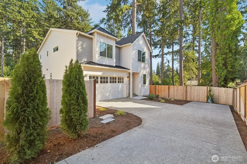 8014 222nd Street SW Edmonds WA 98026