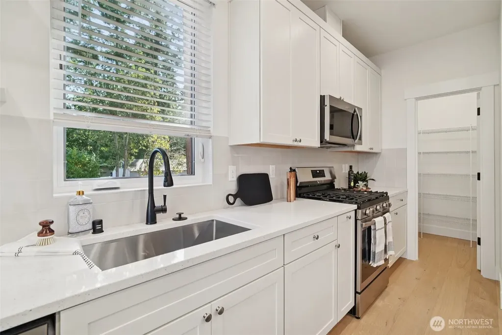 8014 222nd Street SW Edmonds WA 98026
