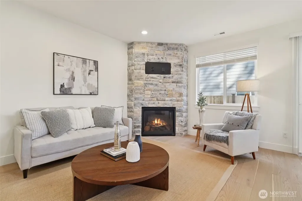 8014 222nd Street SW Edmonds WA 98026