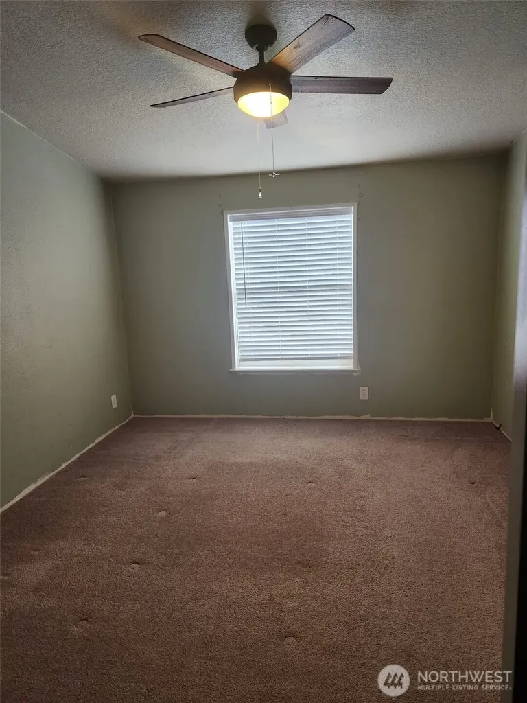 1101 S Scheuber Road Centralia WA 98531
