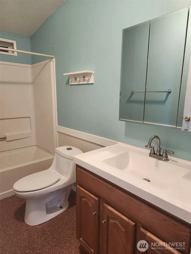 1101 S Scheuber Road Centralia WA 98531