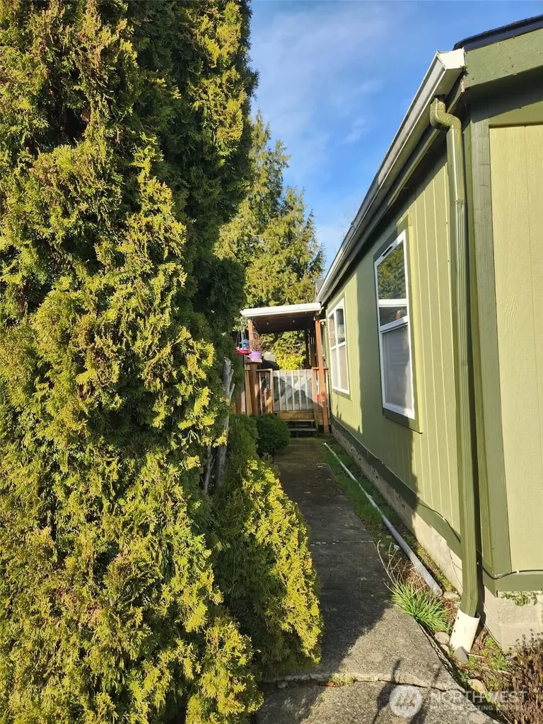 1101 S Scheuber Road Centralia WA 98531