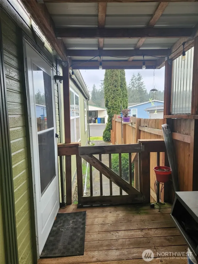 1101 S Scheuber Road Centralia WA 98531