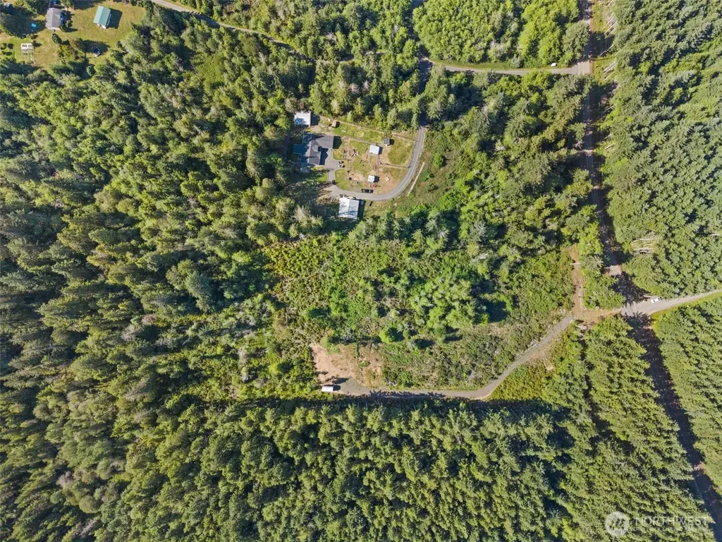 2561 E Harstine Island Road N Shelton WA 98584