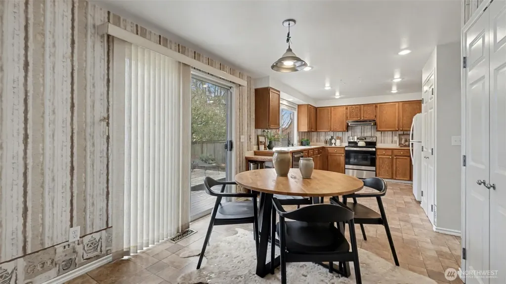 15016 SE 184th Street Renton WA 98058