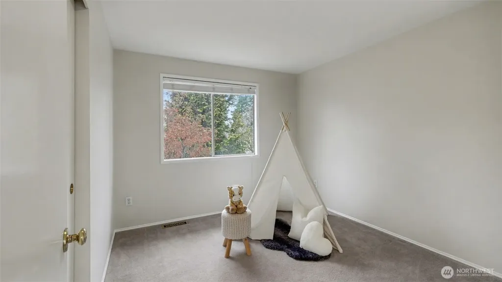 15016 SE 184th Street Renton WA 98058