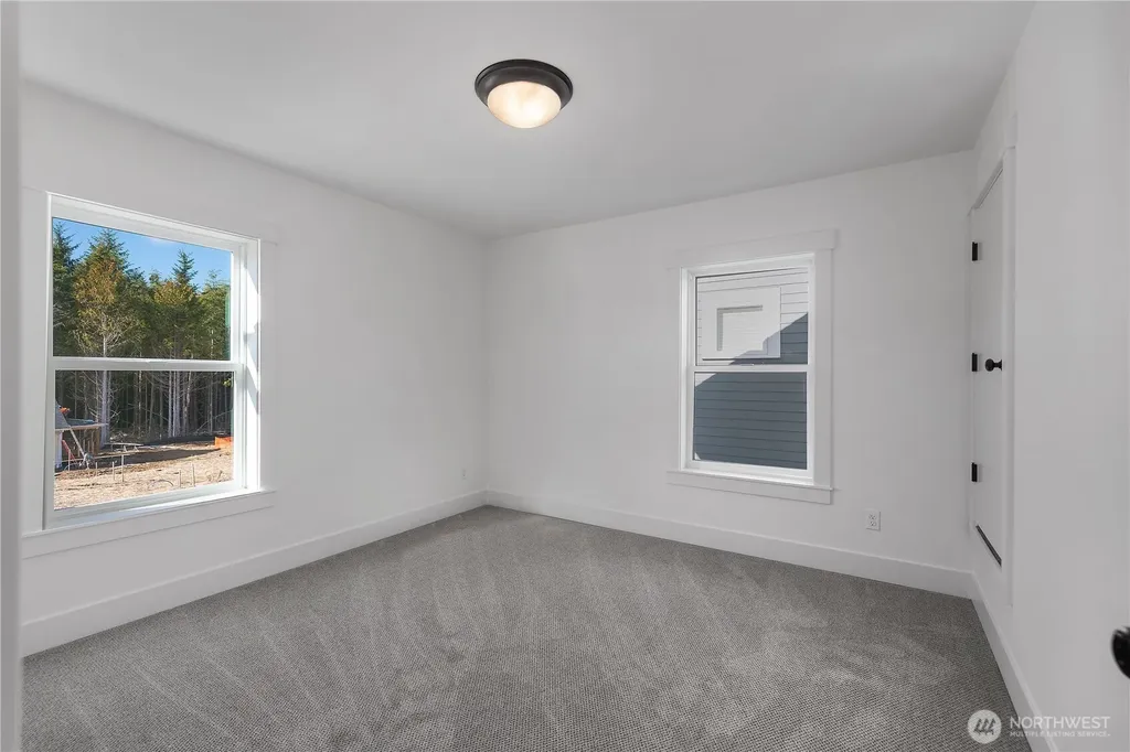 4 Springboard Street Pacific Beach WA 98571