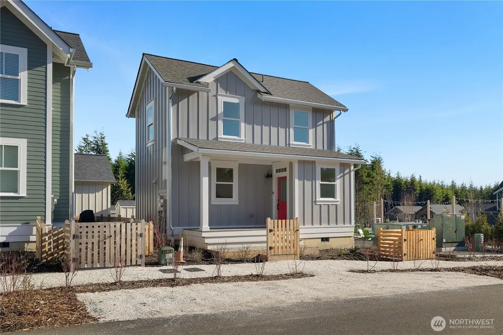 4 Springboard Street Pacific Beach WA 98571